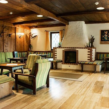 Hotel Marko Эц Экстерьер фото